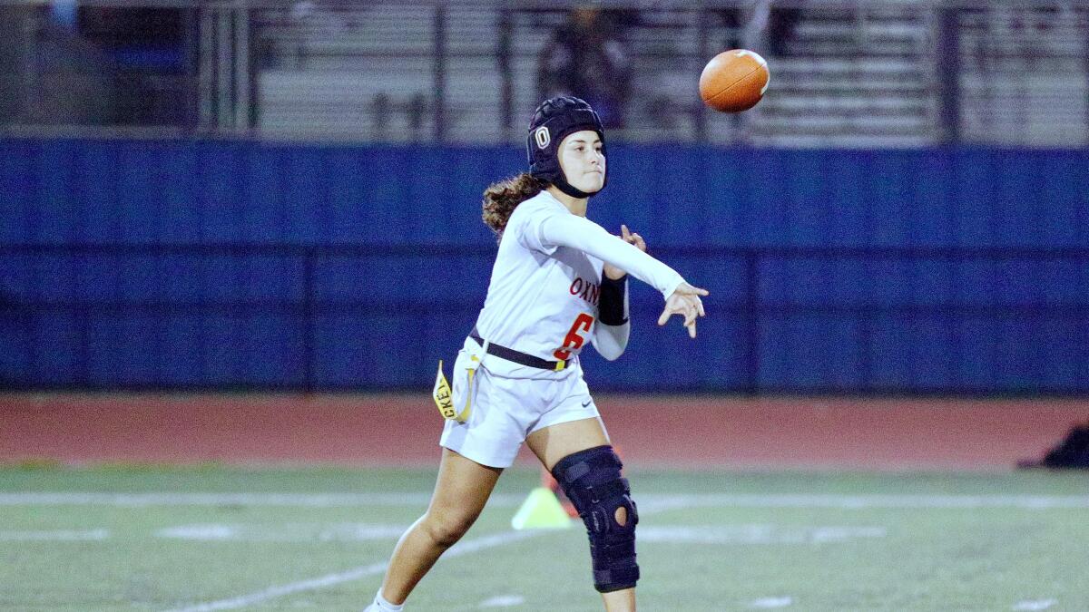 Flag football playoffs: Riley Crooks gets three interceptions in Edison's win over Thousand Oaks